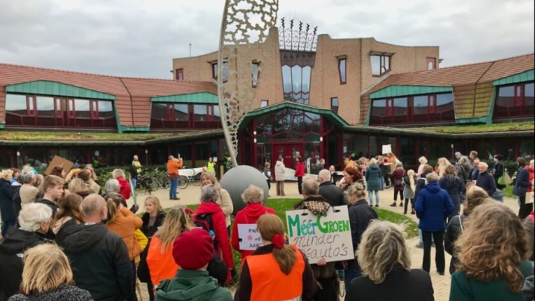 Beeld van de klimaatmars op Texel