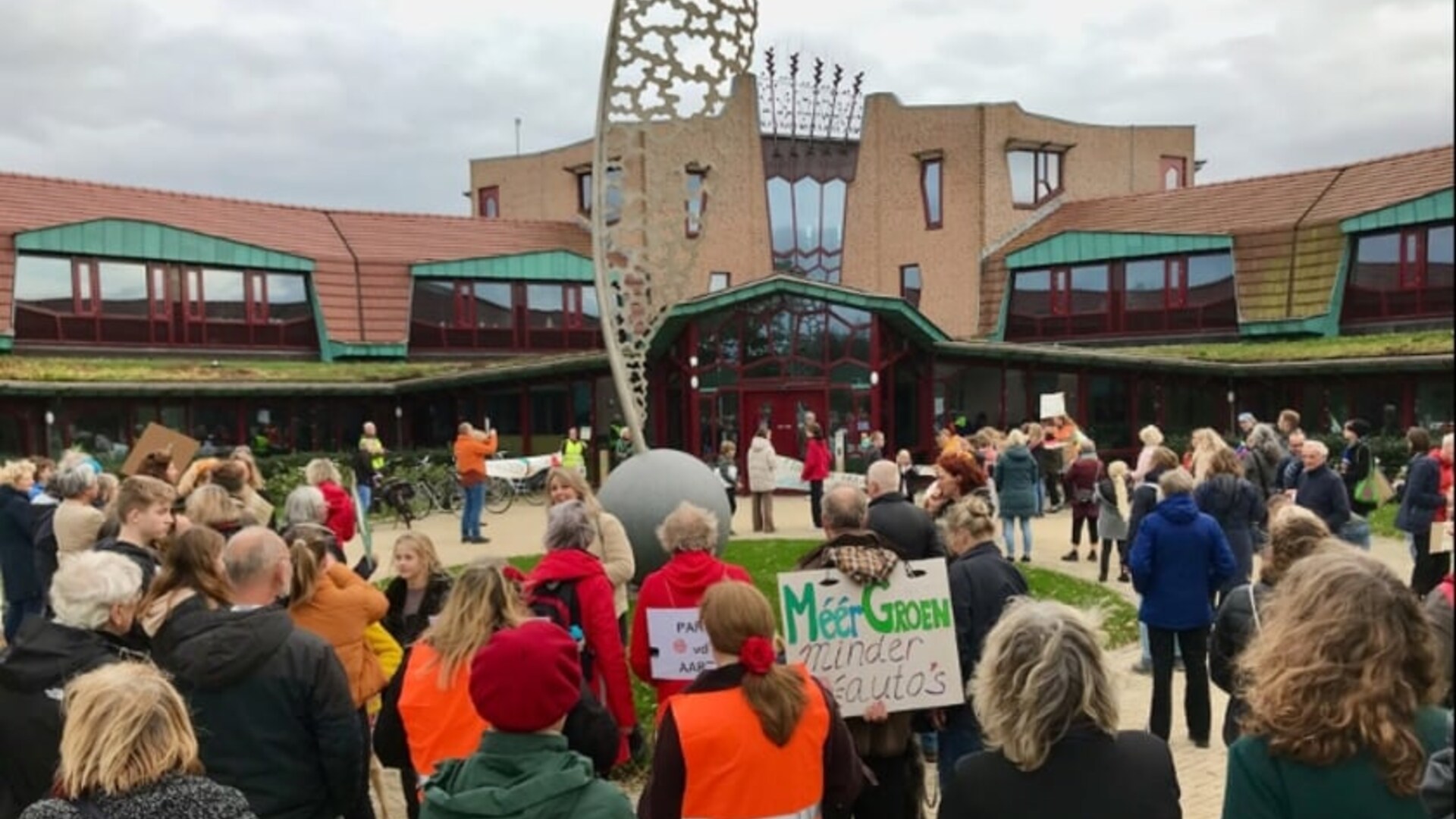 Beeld van de klimaatmars op Texel